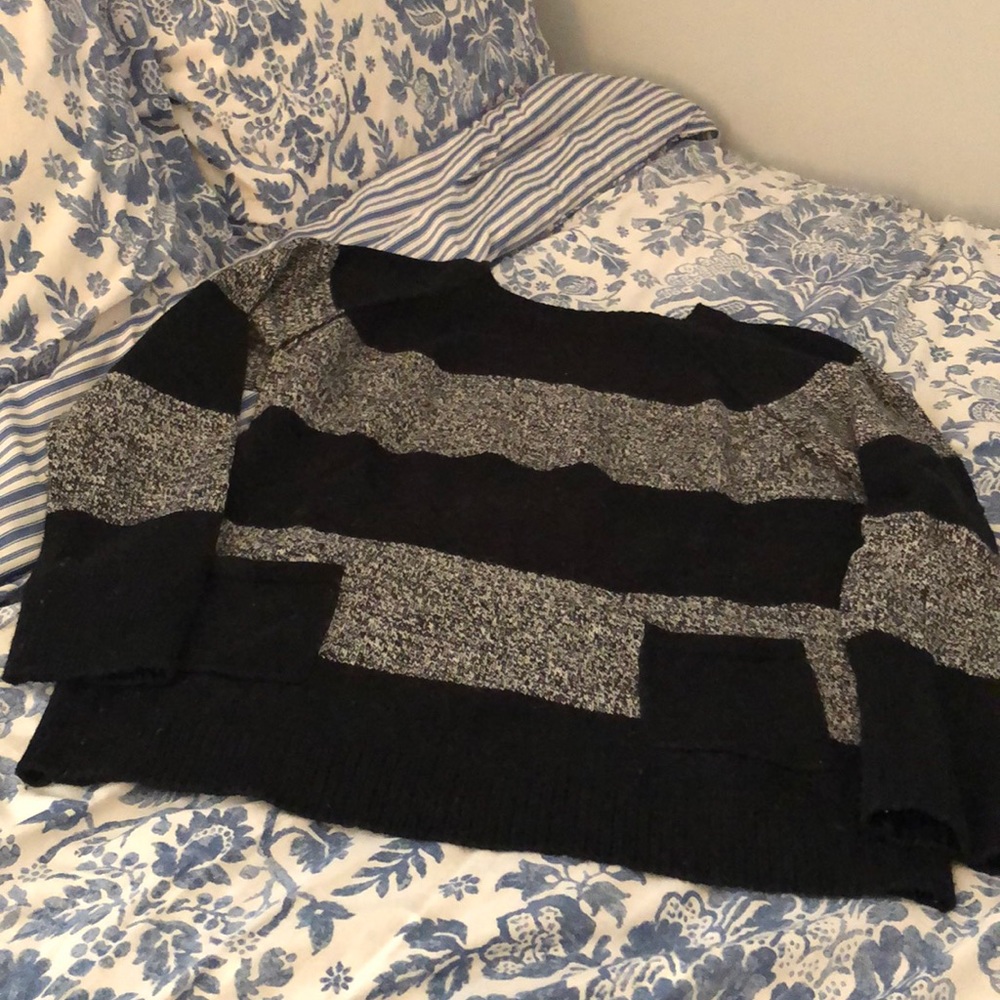 Black & White Gap Sweater